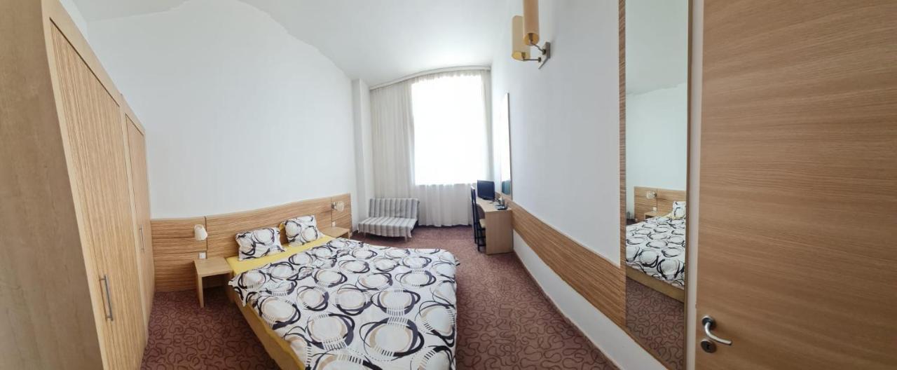 בוקרשט Rin Grand Regim Hotelier מראה חיצוני תמונה